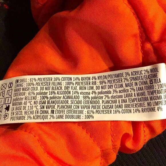 Forever 21 Black White Red Plaid Zip Up Quilt lined Jacket - Picture 16 of 16